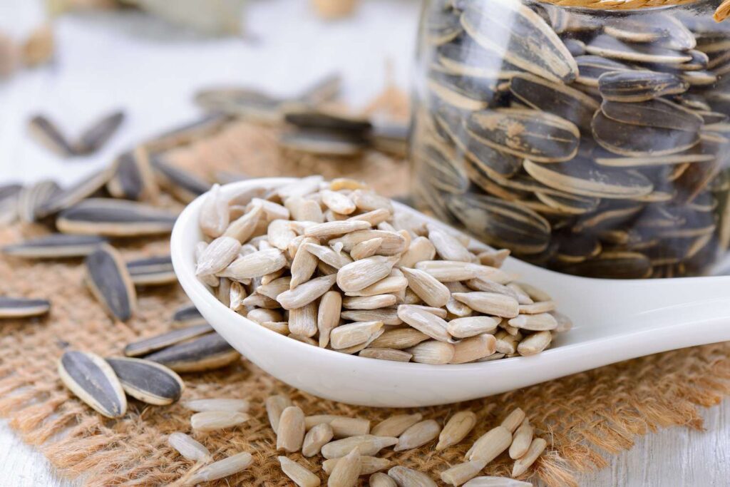 Nutrition Facts and Health Benefits of Sunflower Seeds | Healthy Crater